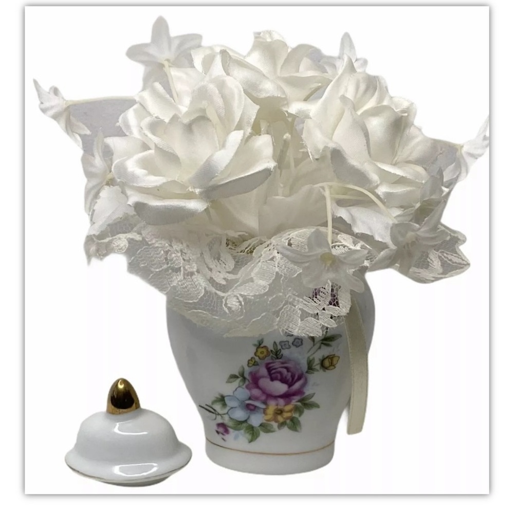 Simon 3" Porcelain White Vase w/White Faux Roses